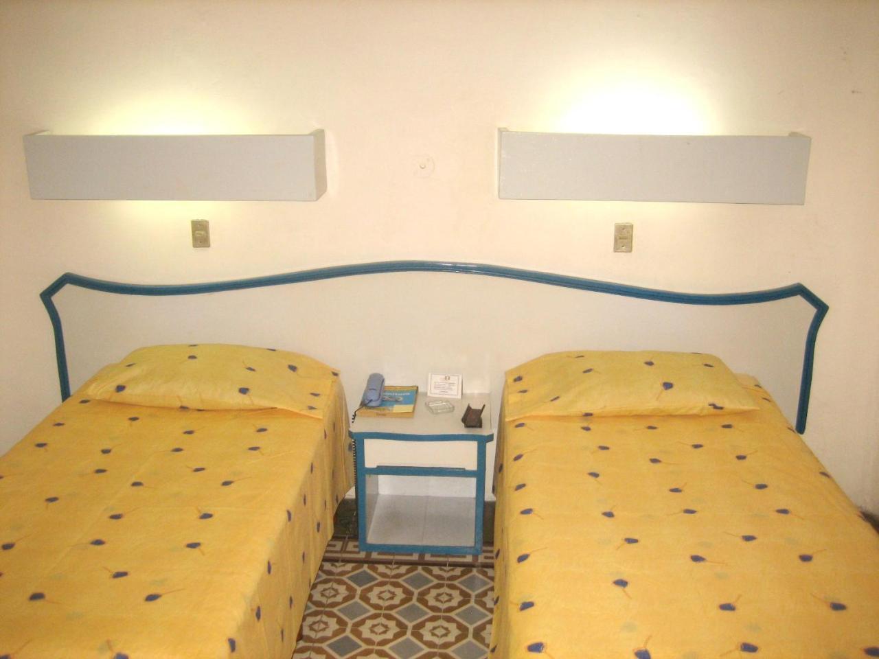 Hotel Oliden Коацакоалкос Екстериор снимка